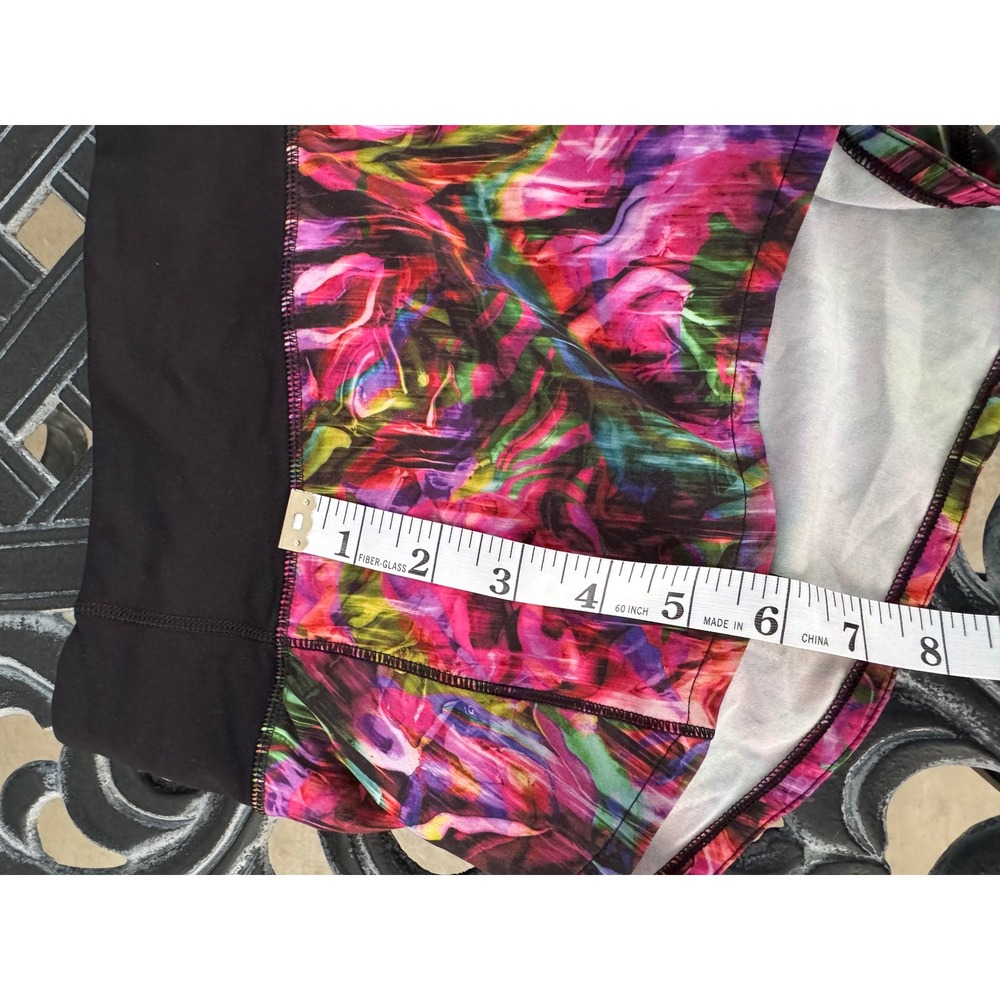 Lululemon Speed Up Shorts Multi Color Abstract Swirl Print Running Shorts Womens